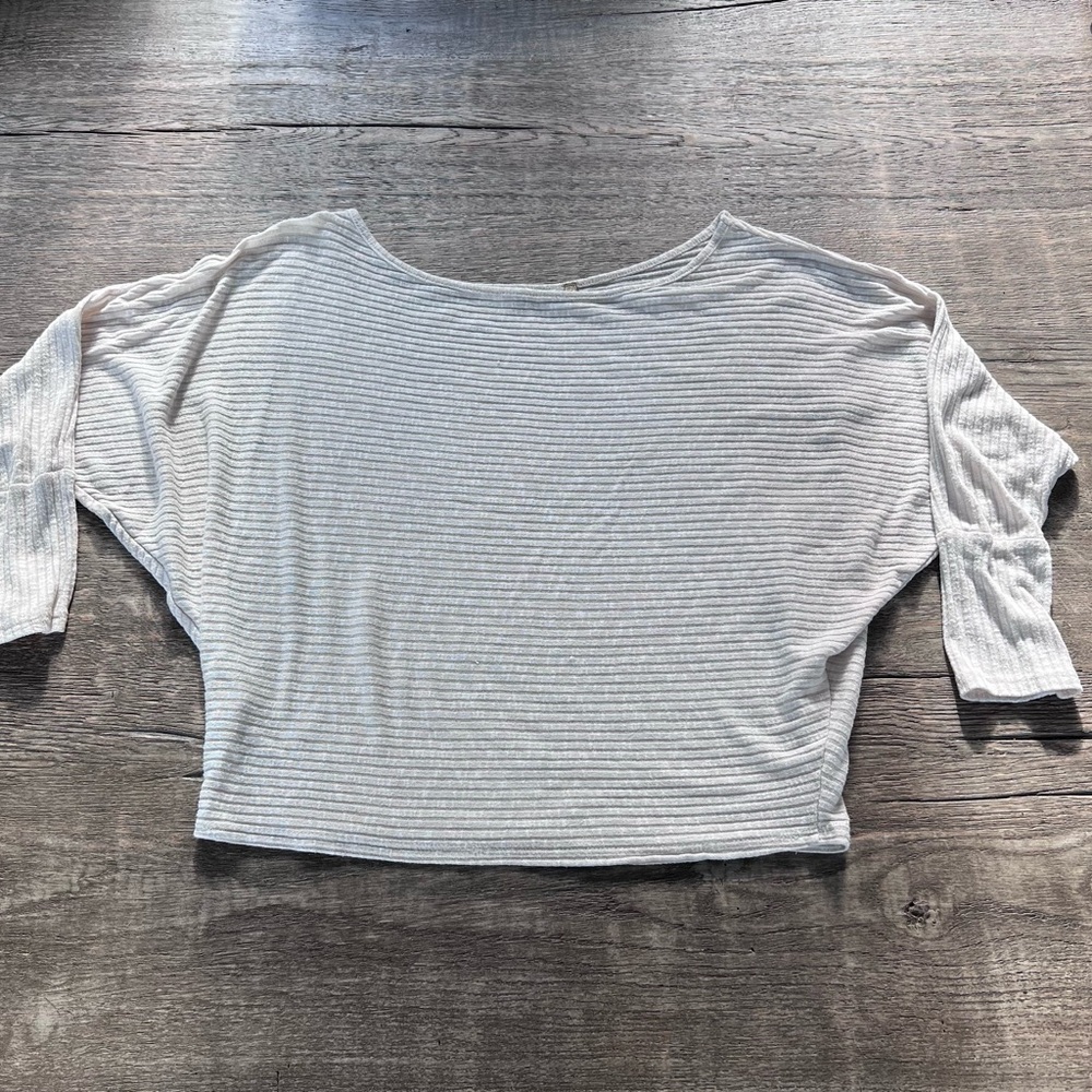 Elegant White Striped Crop Sweater